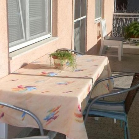 Apartment Julietta Пироваць Екстер'єр фото